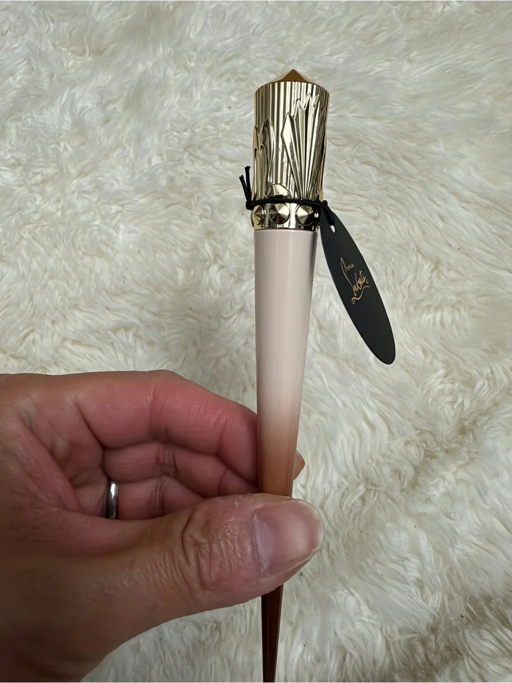 Christian Louboutin nude 5w